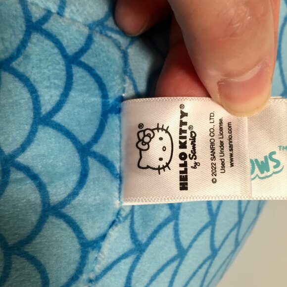 Hello Kitty Mermaid Squishmallow 10" - Picture 5 of 5